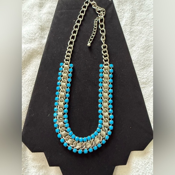 Jewelry - Women’s Blue & Silver adjustable necklace